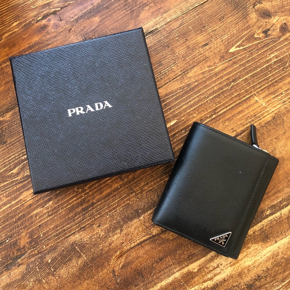 Men’s Prada wallet bi fold